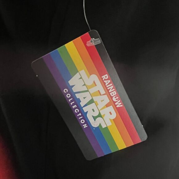Star Wars Rainbow Collection Disney Pride T-Shirt (XL) Title Logo NWT - Picture 4 of 5